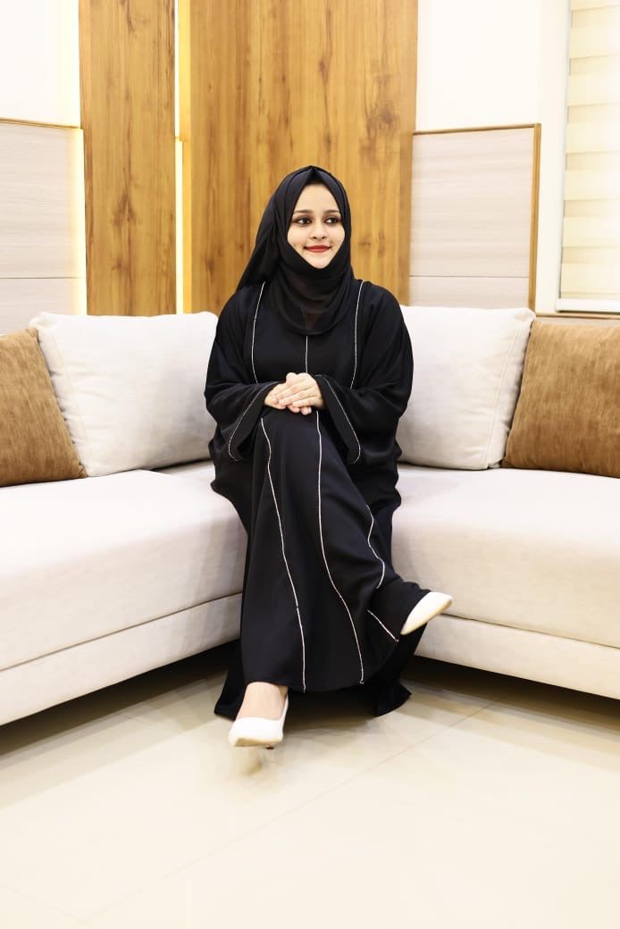 Simple Handwork umra abaya