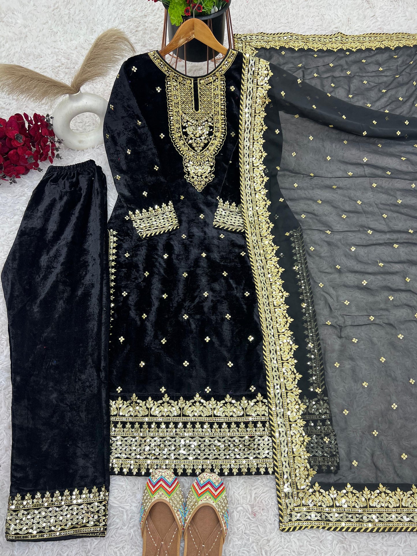 Viscose velvet suite