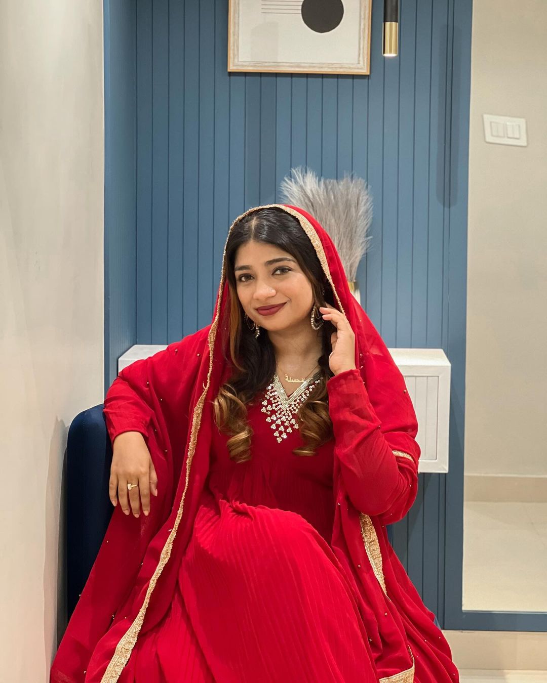 Pleated gown set