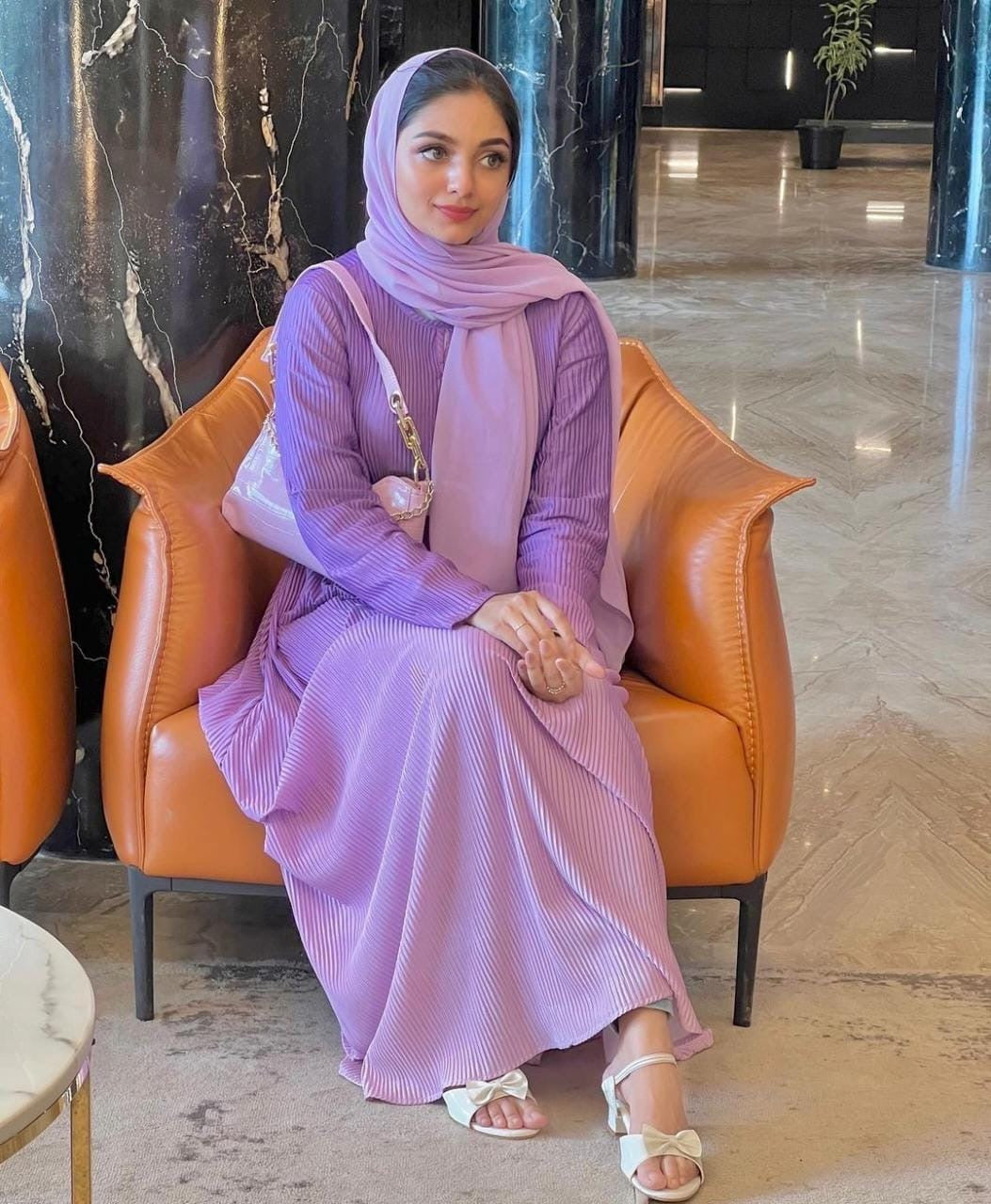 Double shaded modesty gown
