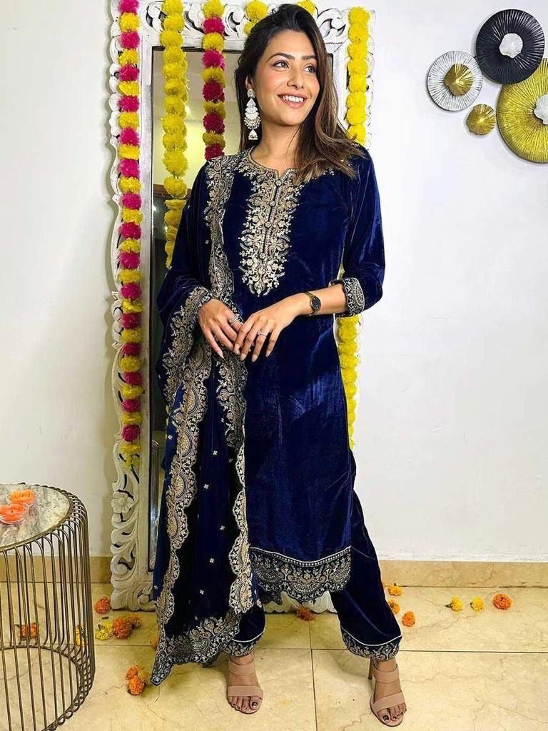 Velvet embroidered top and palazzo