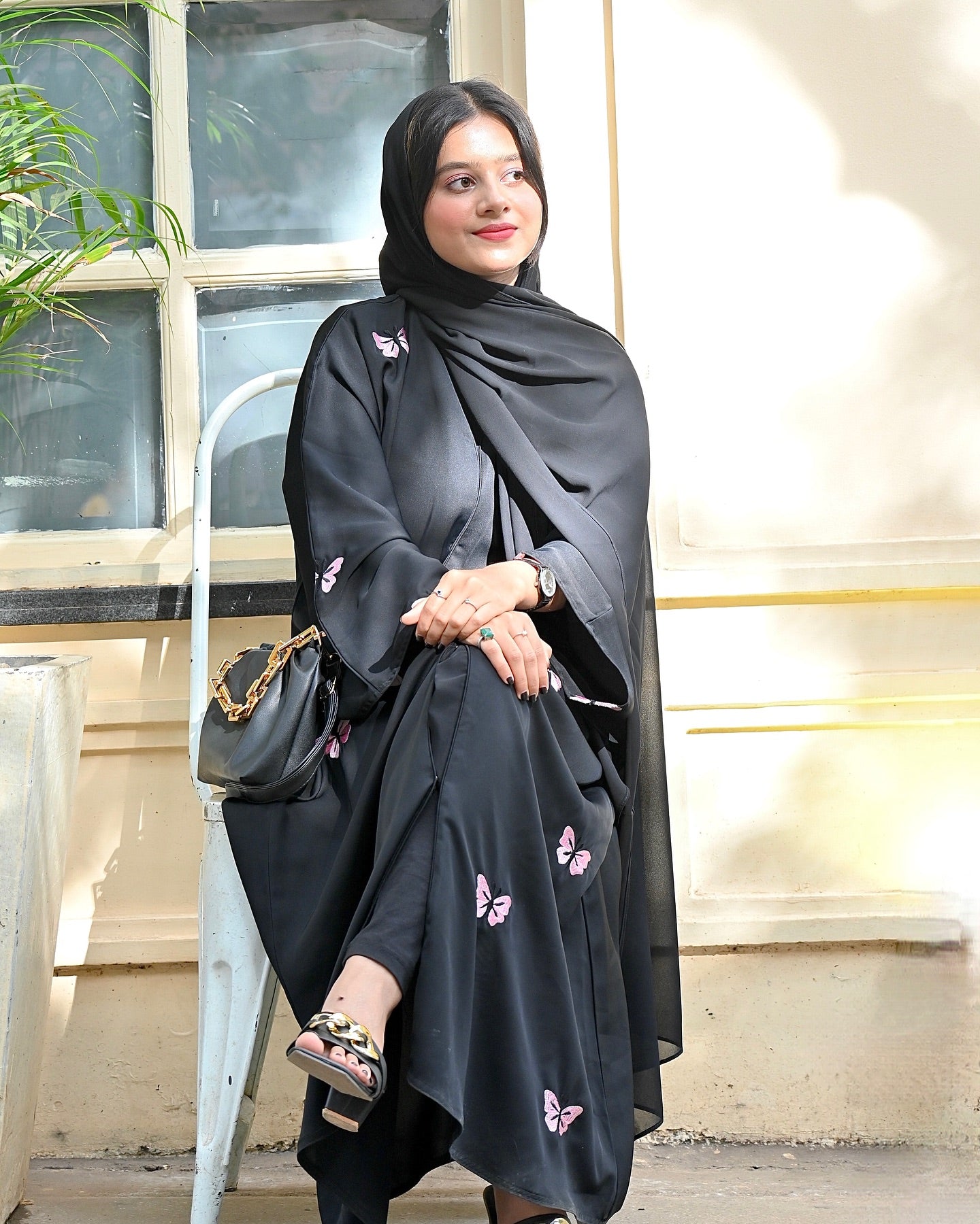 Embroidered abaya