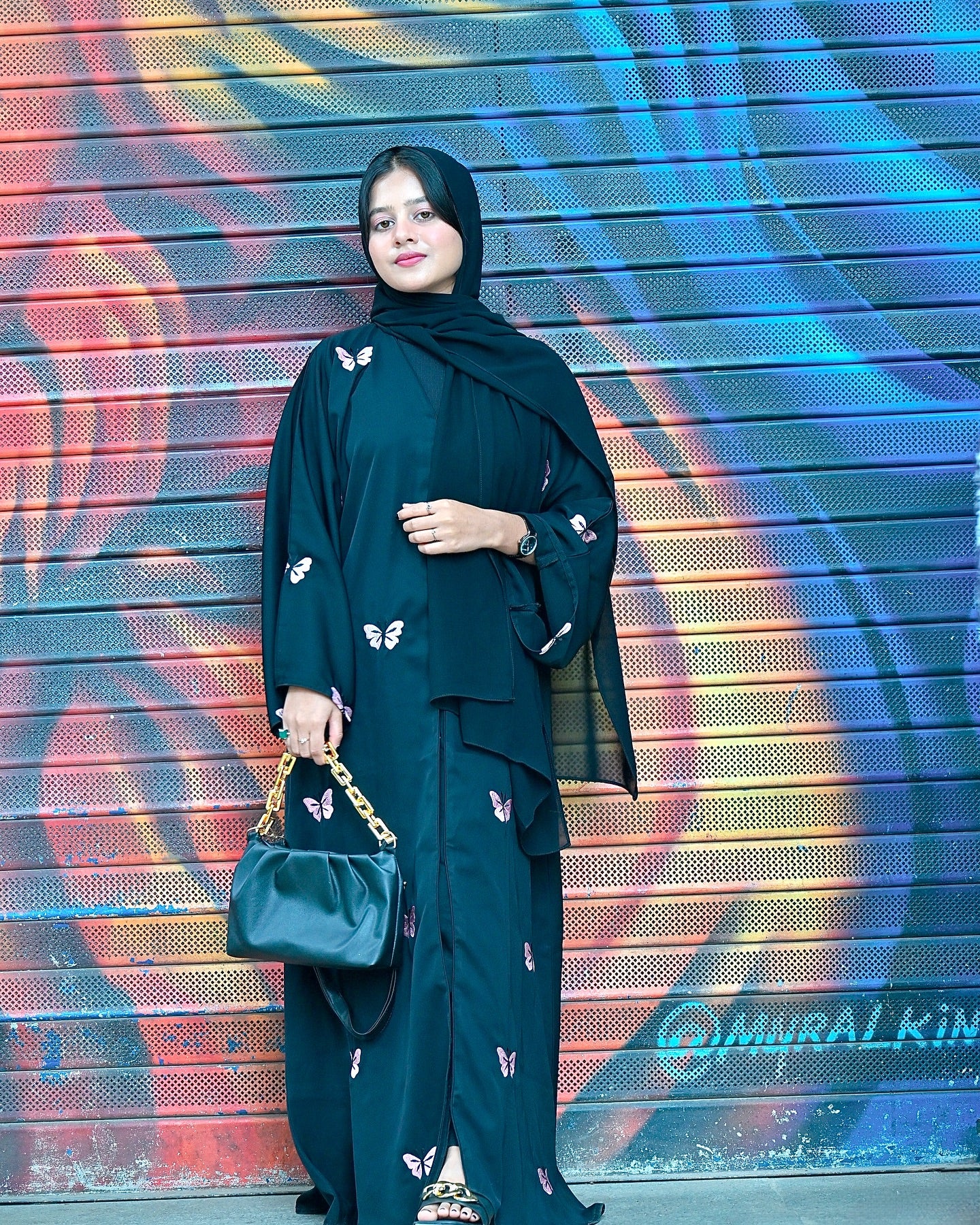 Embroidered abaya
