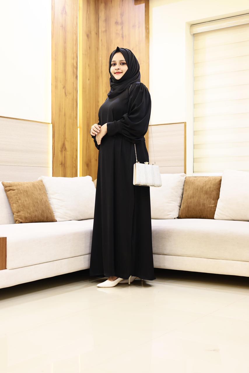 Simple tie abaya