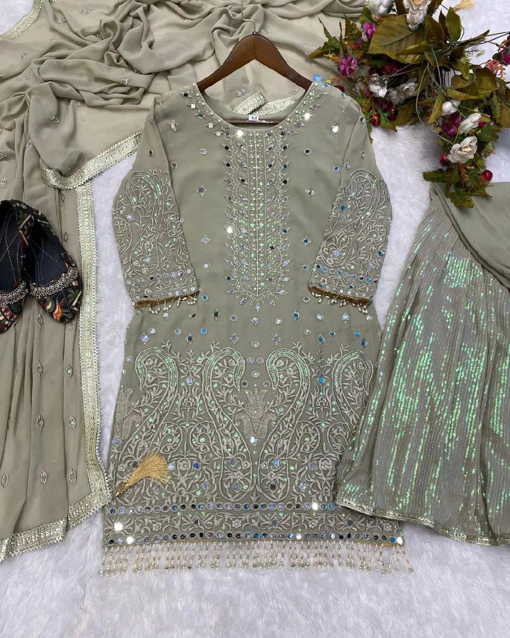 Sequence embroidered suite