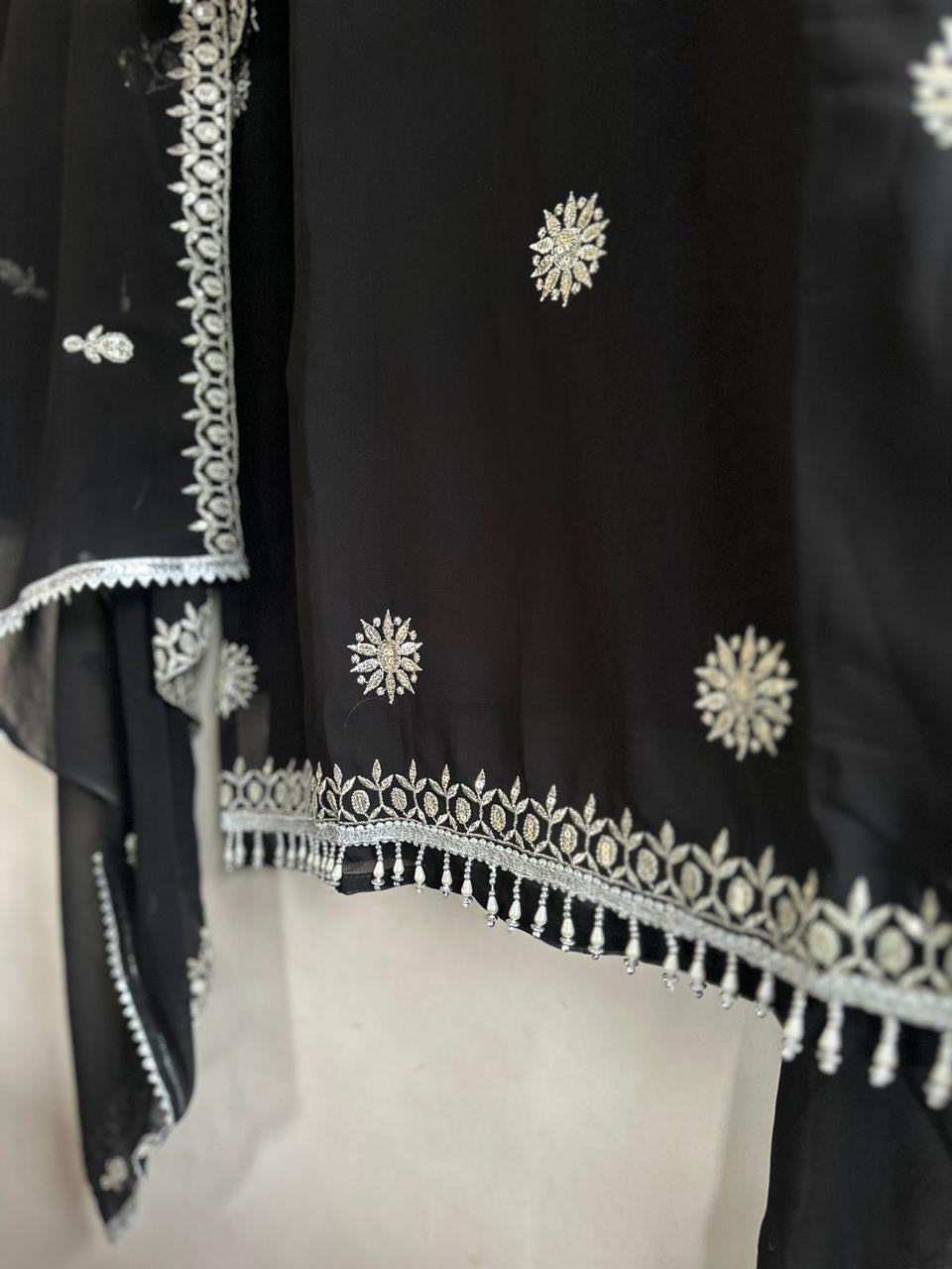 EMBROIDERY DESIGNER SUIT