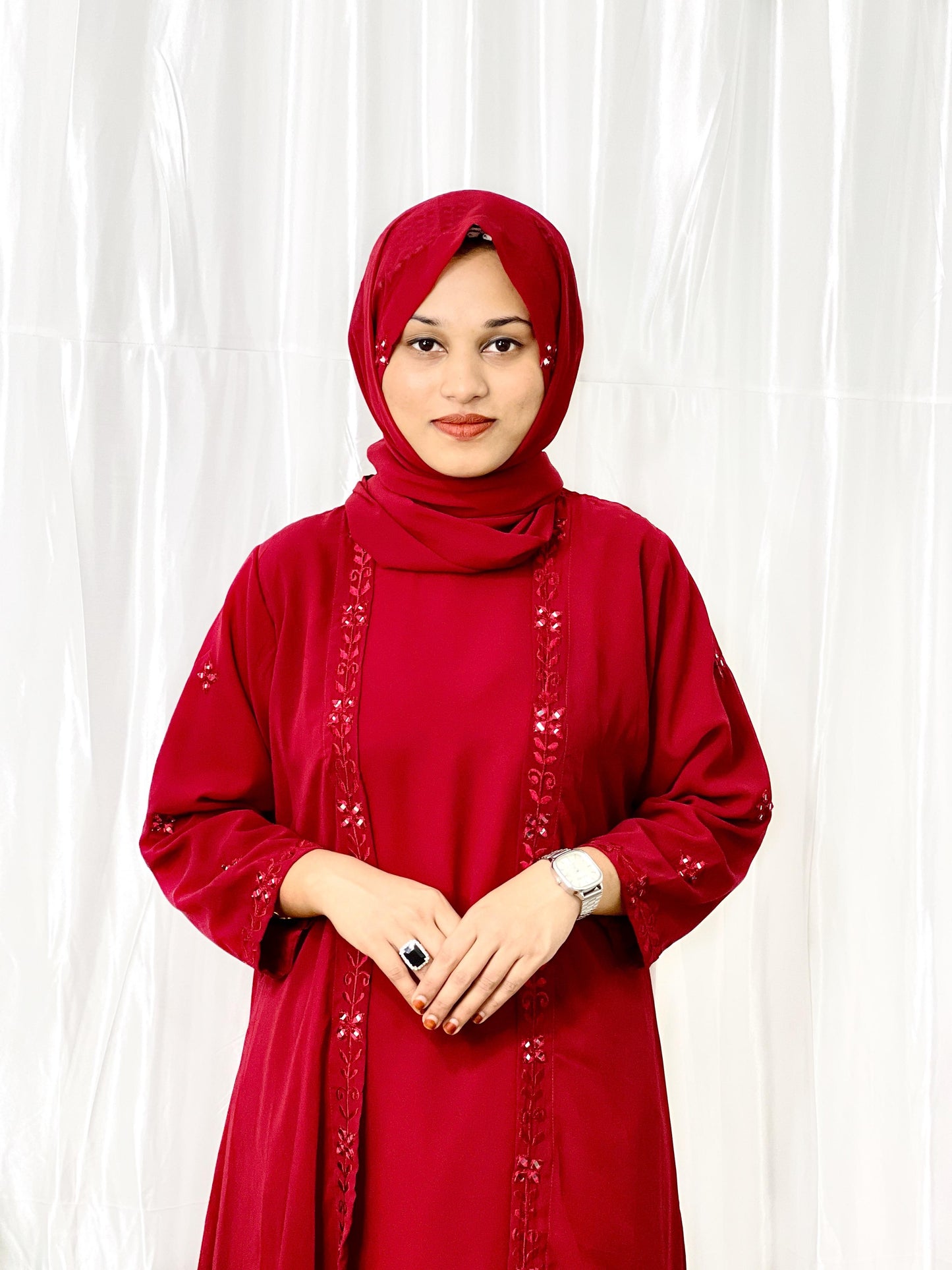 Semi partywear gow with shrug