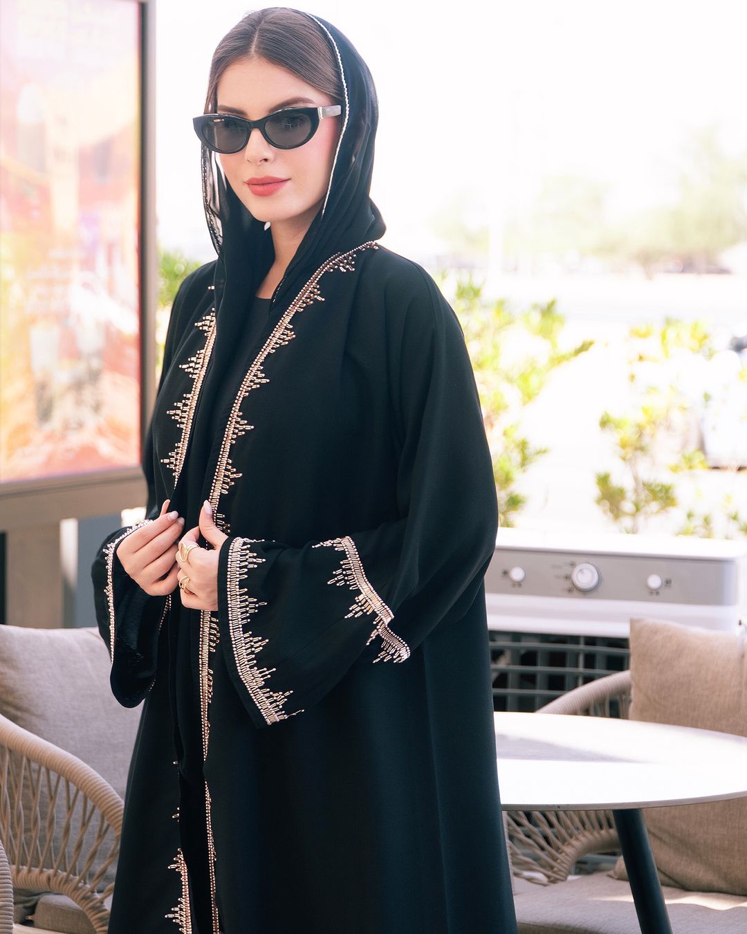 Elegant handwork abaya
