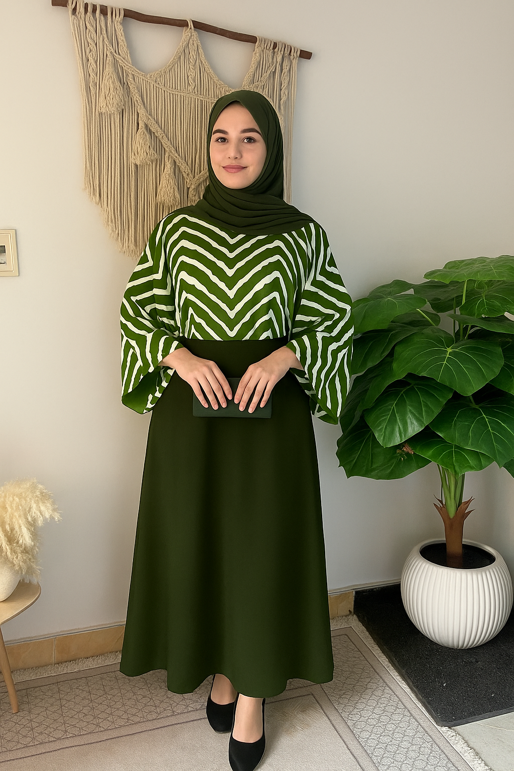 Printed top and cey skirt