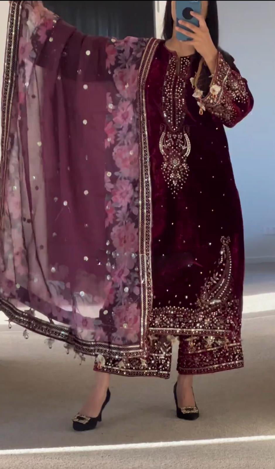 Velvet Embroidery Suit