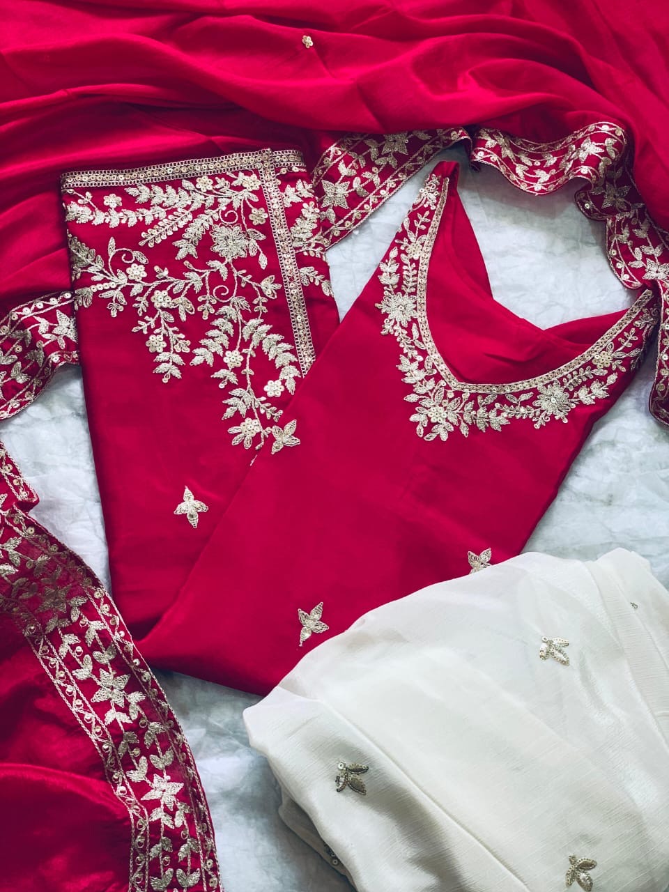 Pure chinon silk suite