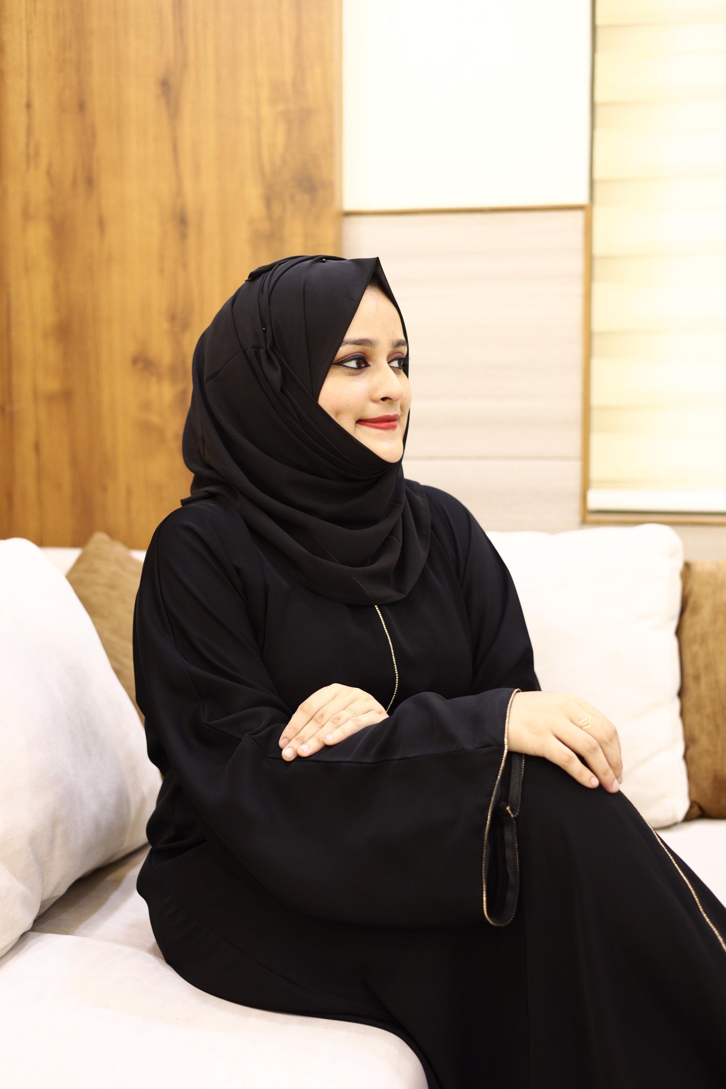 Simple umra abaya