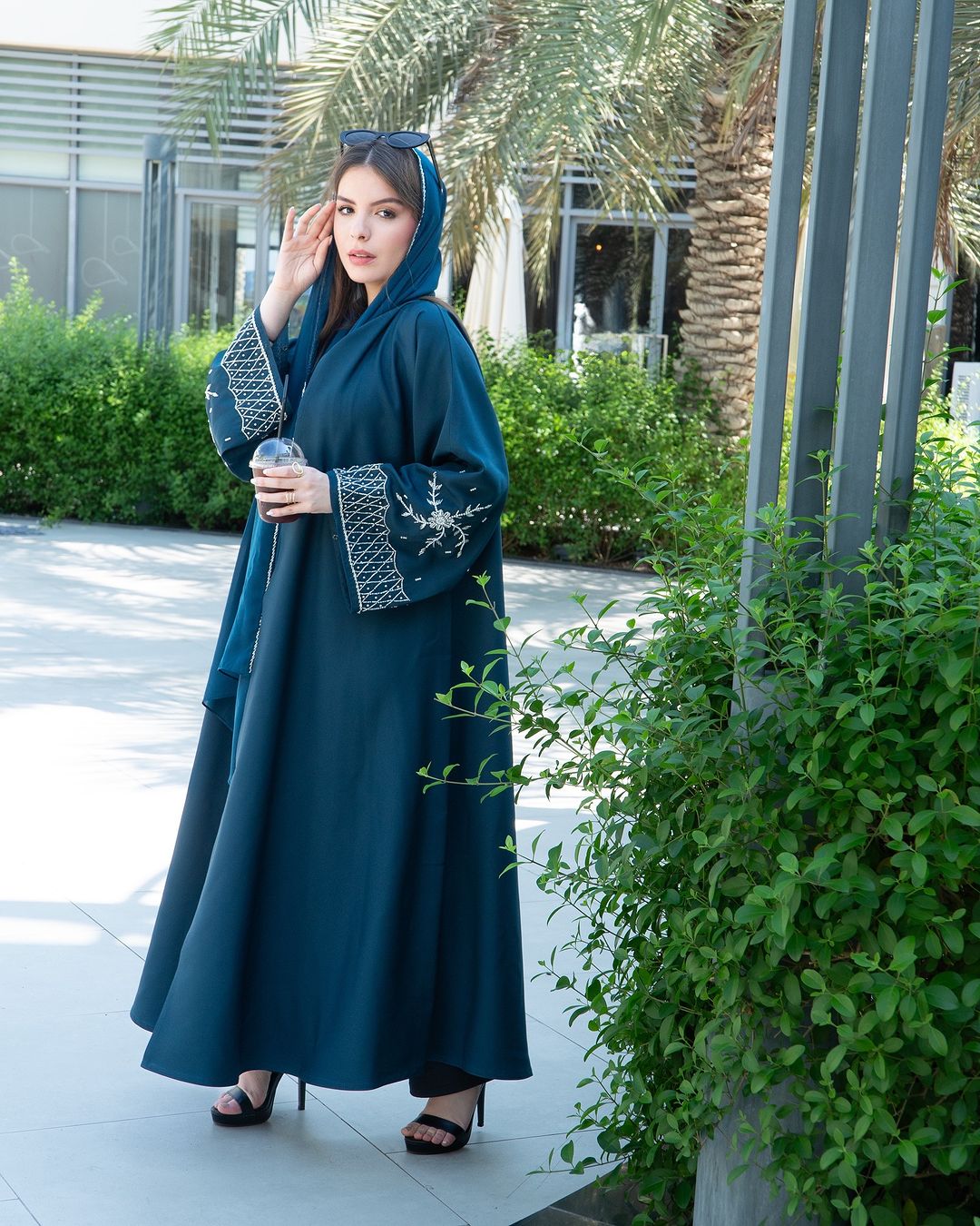 Handwork abaya
