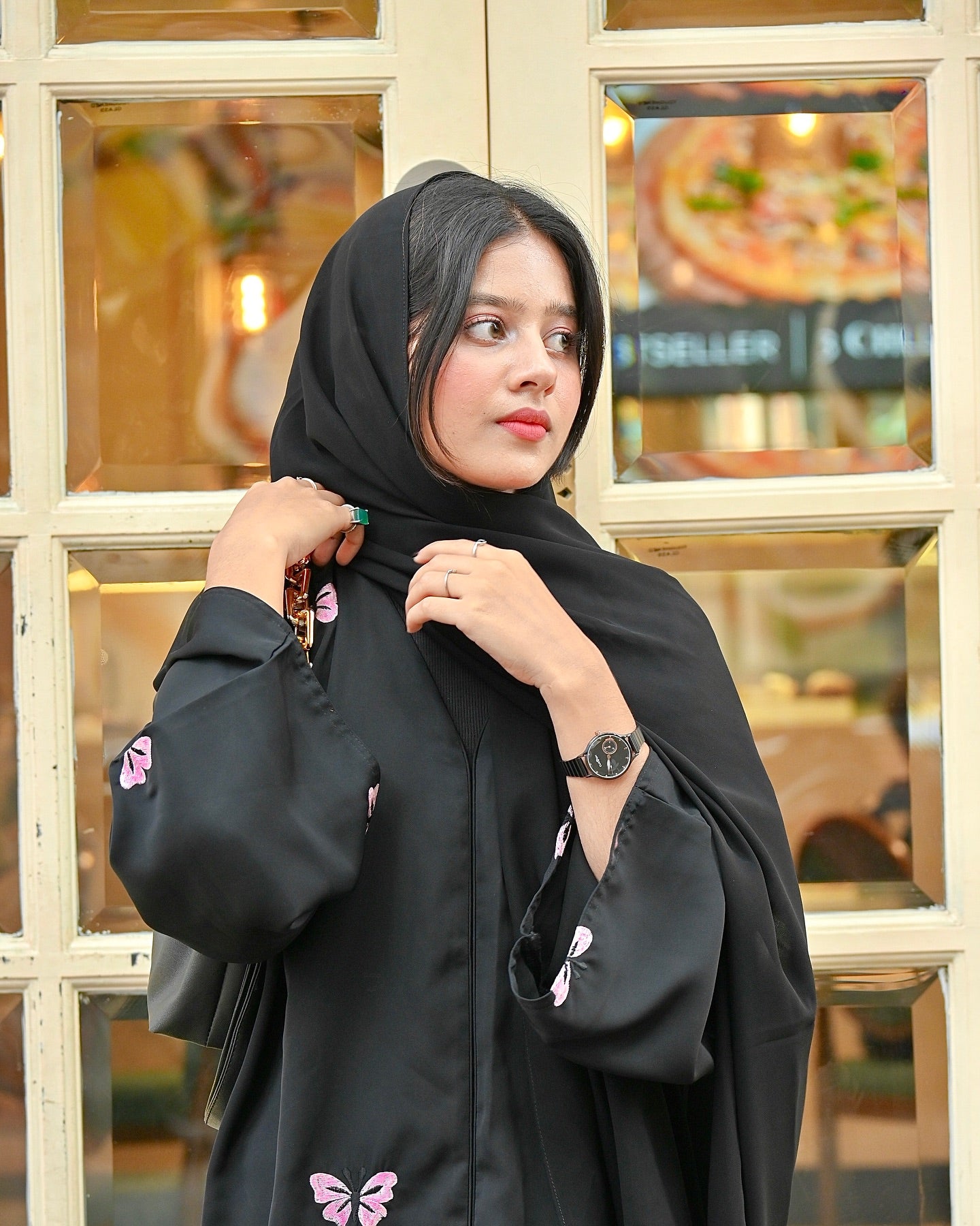 Embroidered abaya