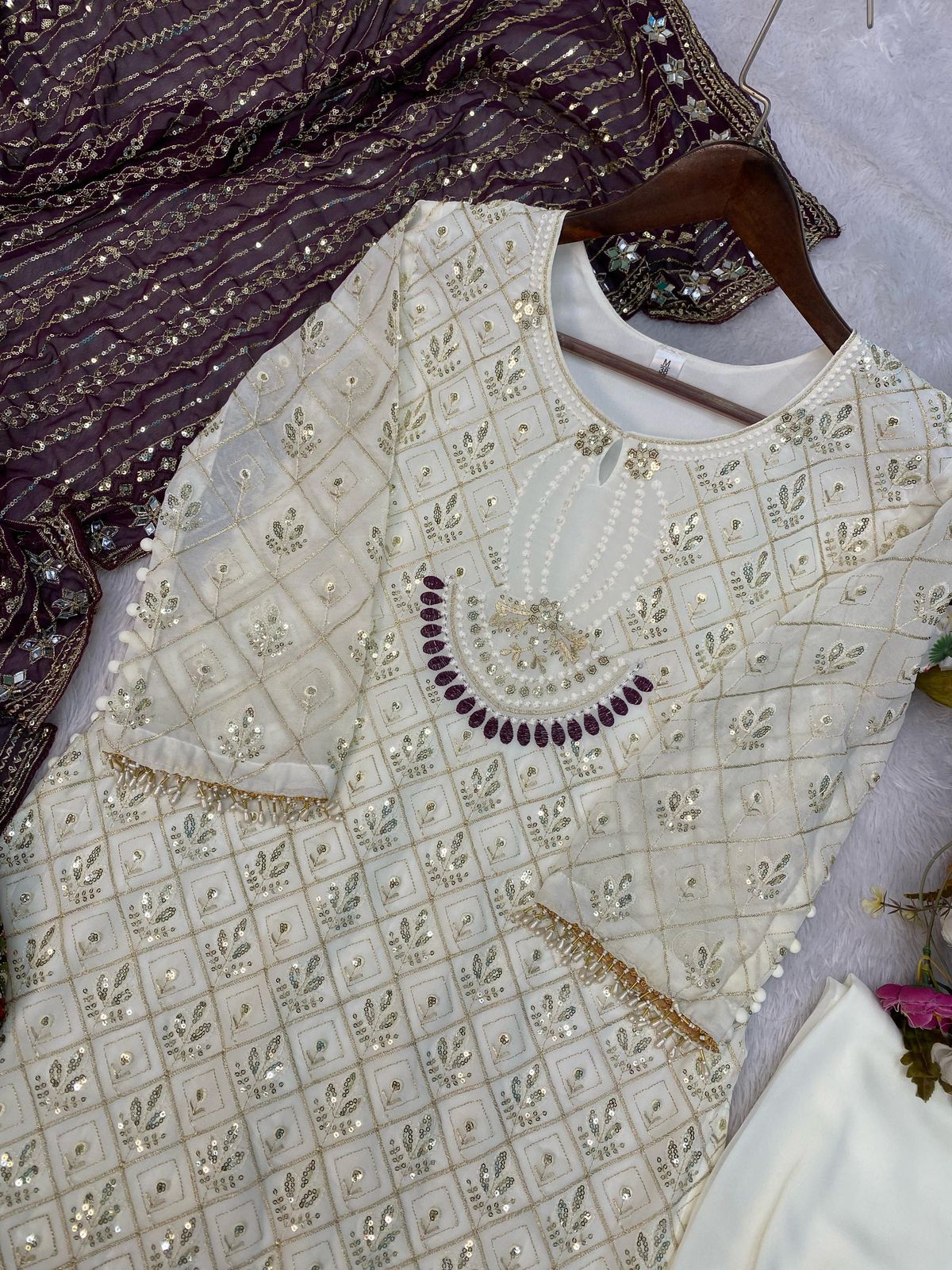 Sequence embroidered suite