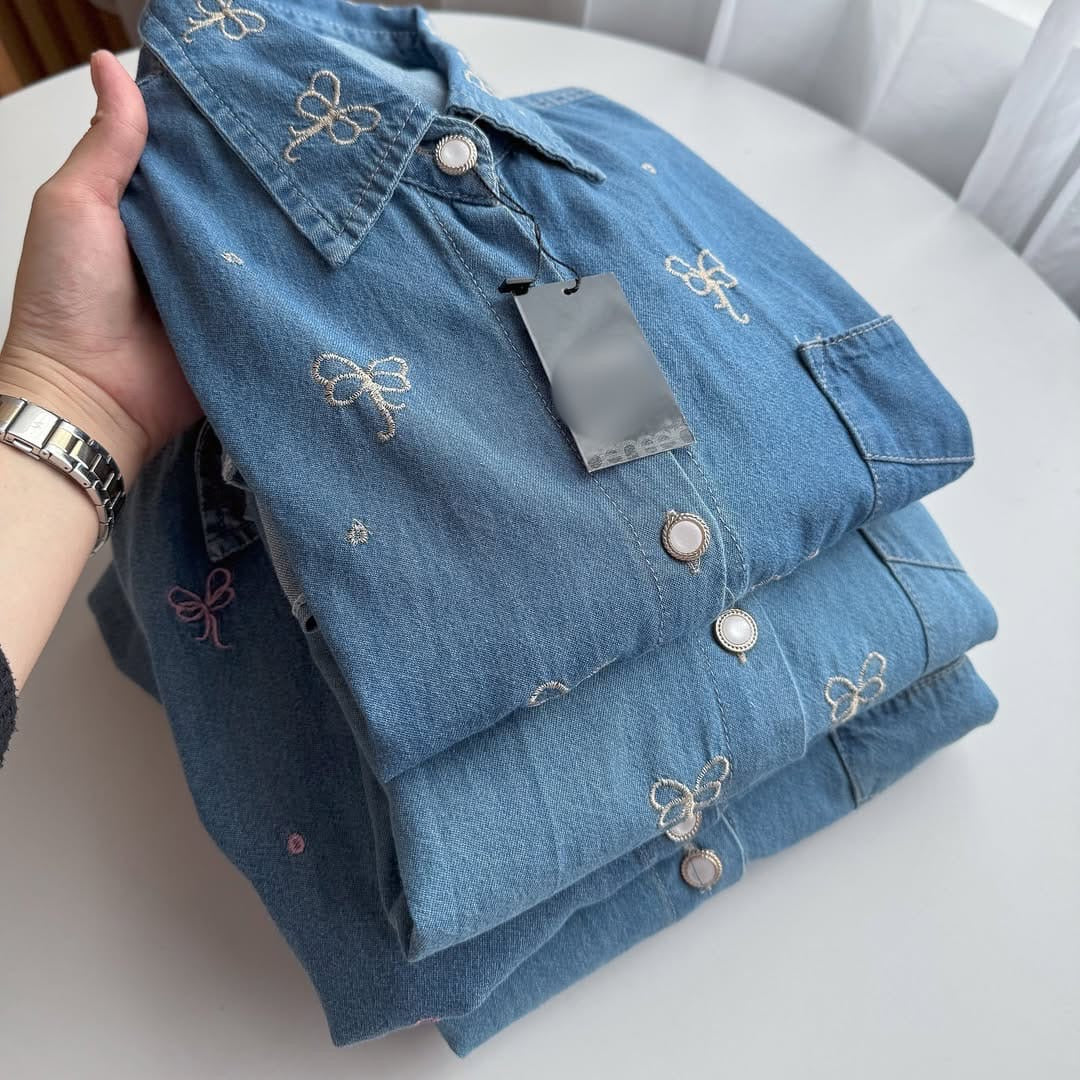 Denim embroidered top