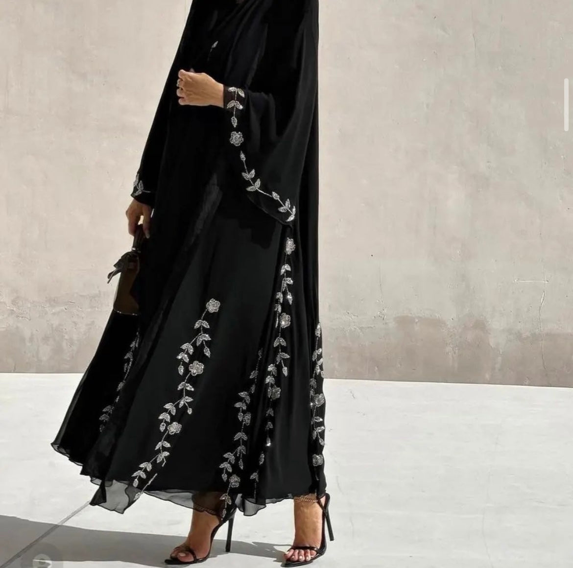 Handwork abaya