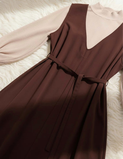 Pinafore and rib inner