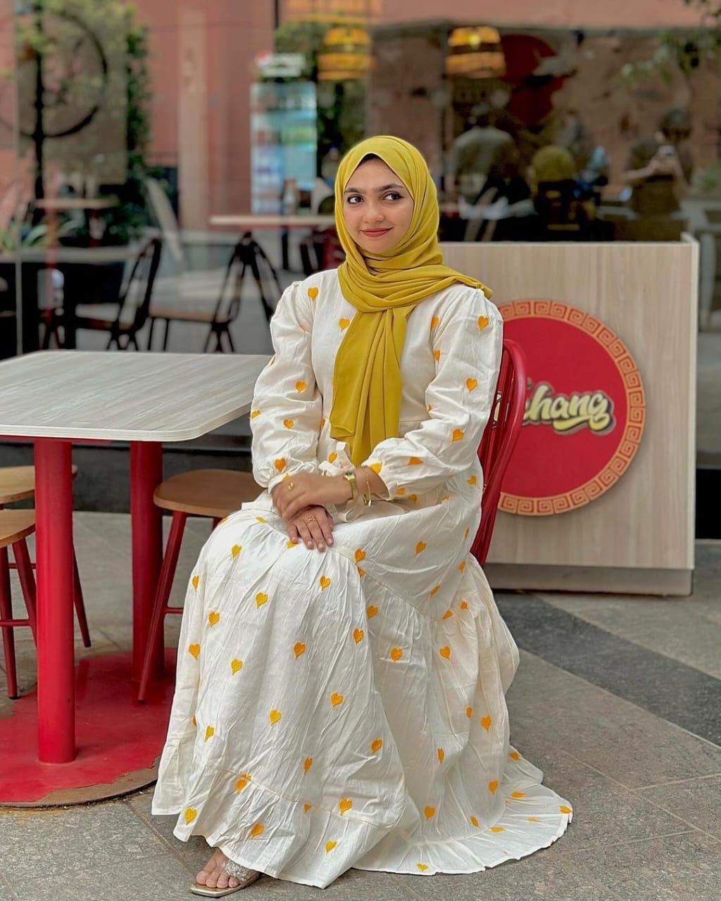 Cora cotton gown