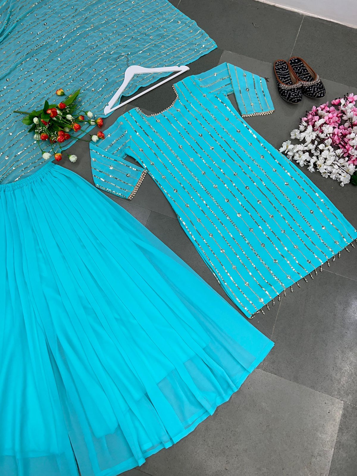 Sequence work top and palazzo