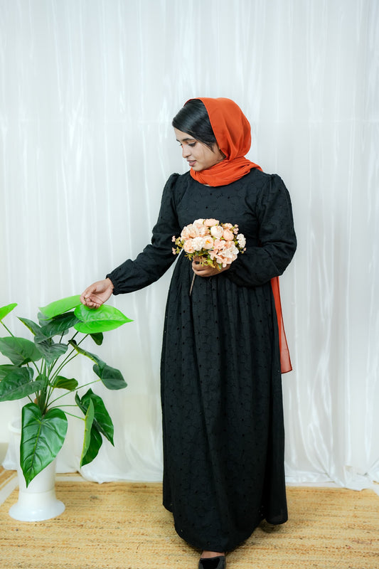 Hakoba dyed gown