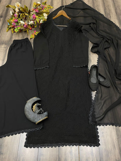 Cotton thread embroidered suite