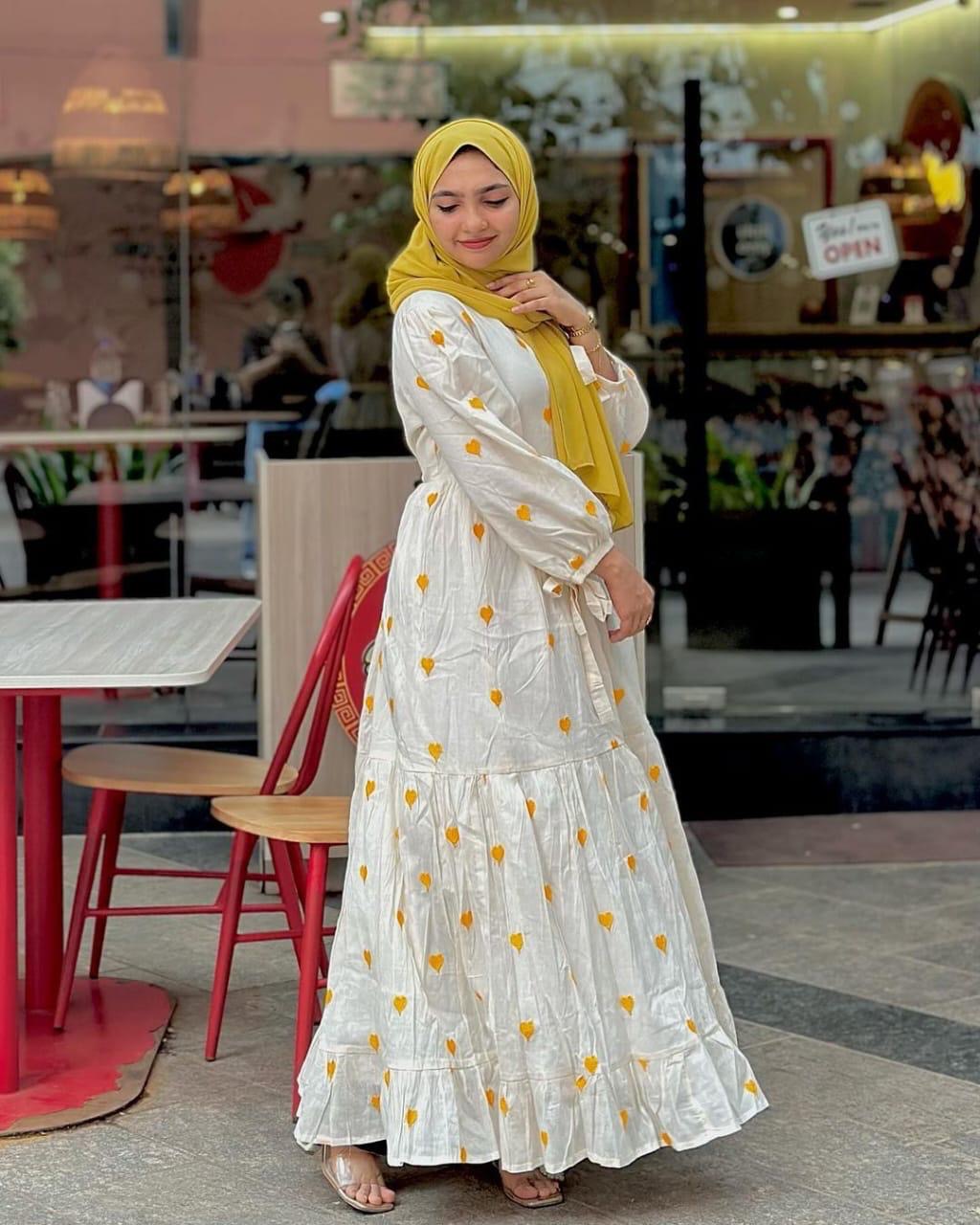 Cora cotton gown
