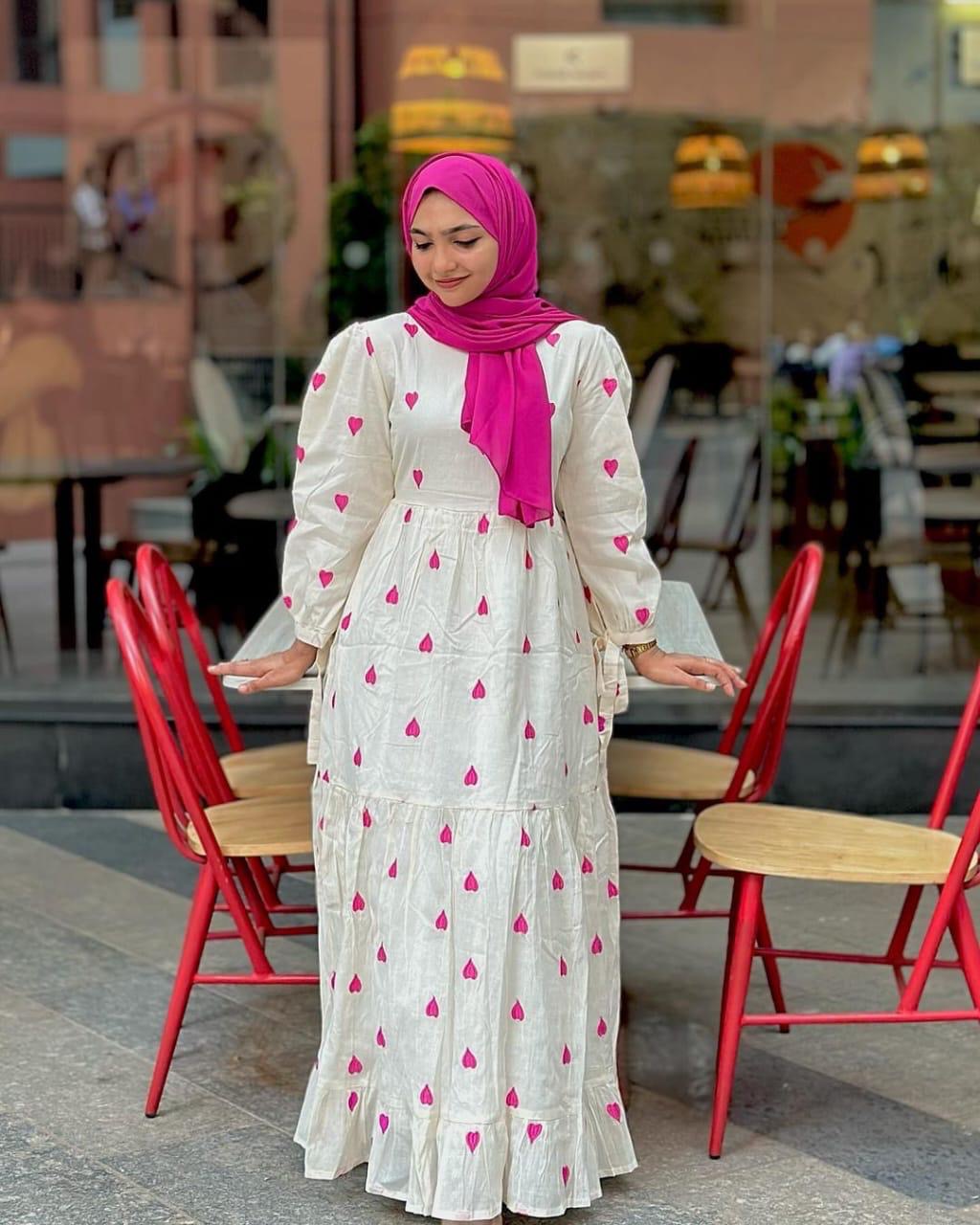 Cora cotton gown