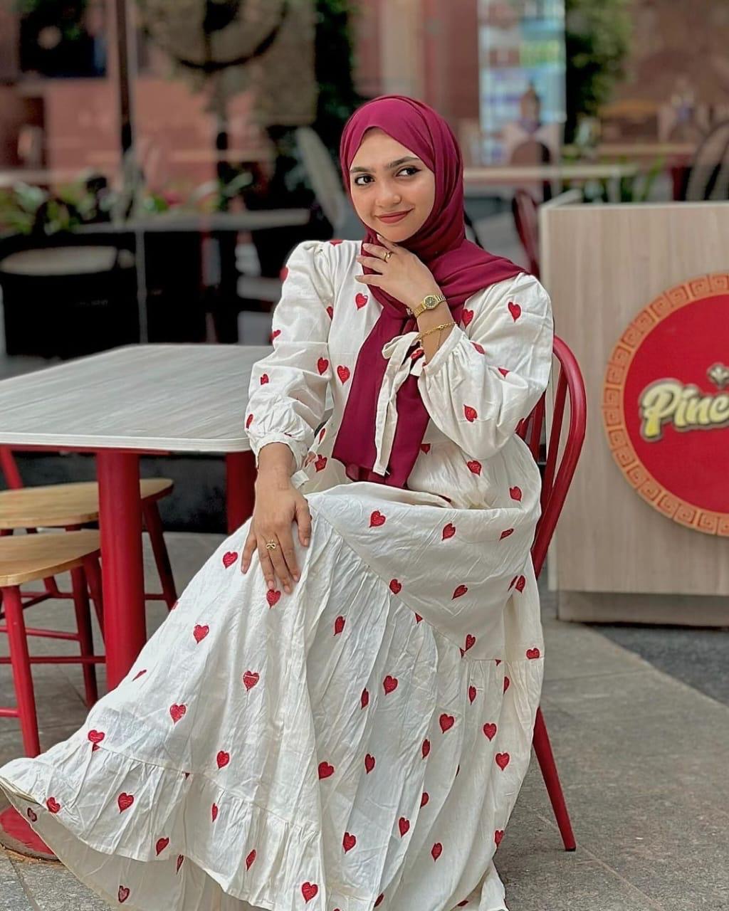 Cora cotton gown