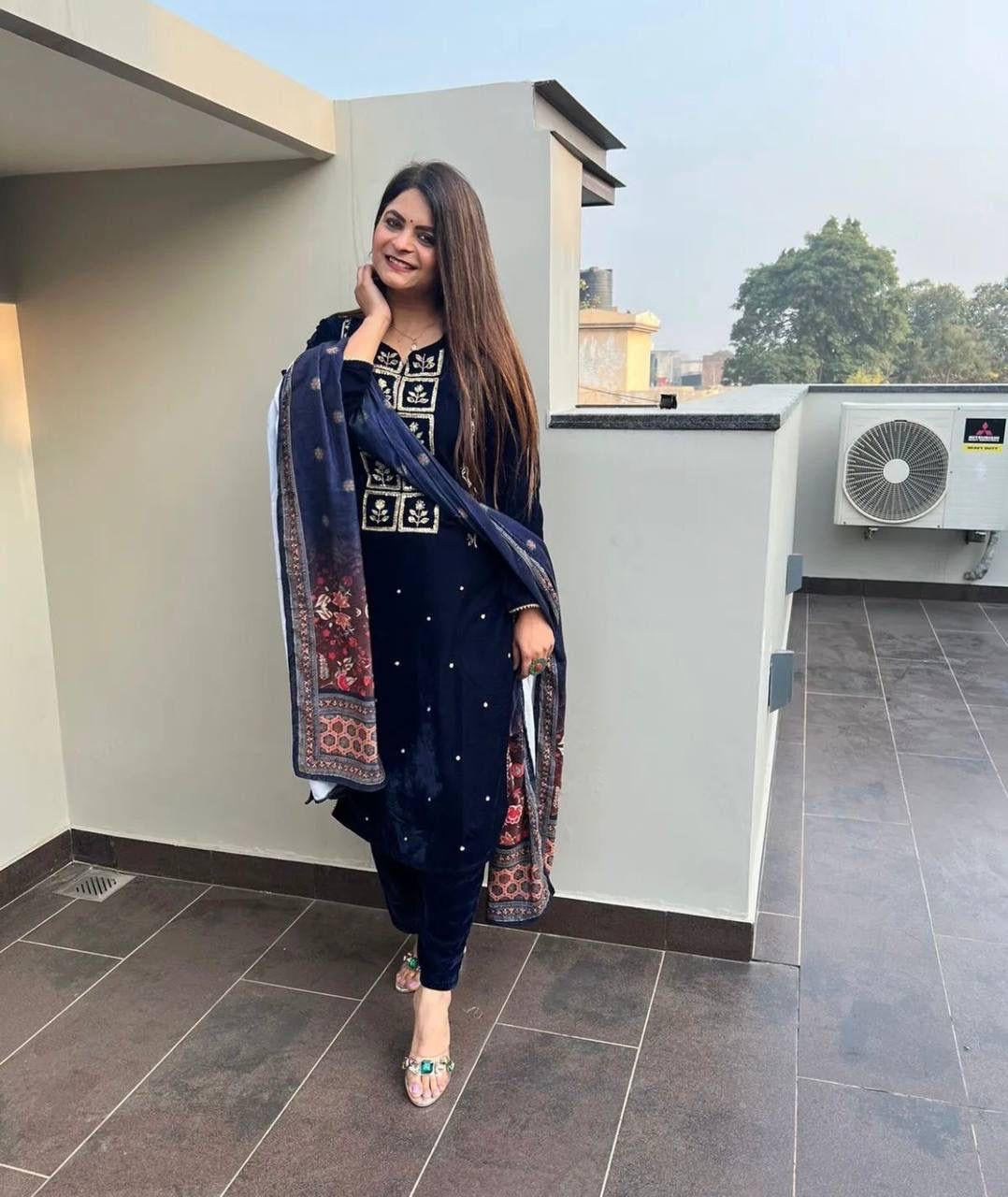 Velvet Embroidery Suit
