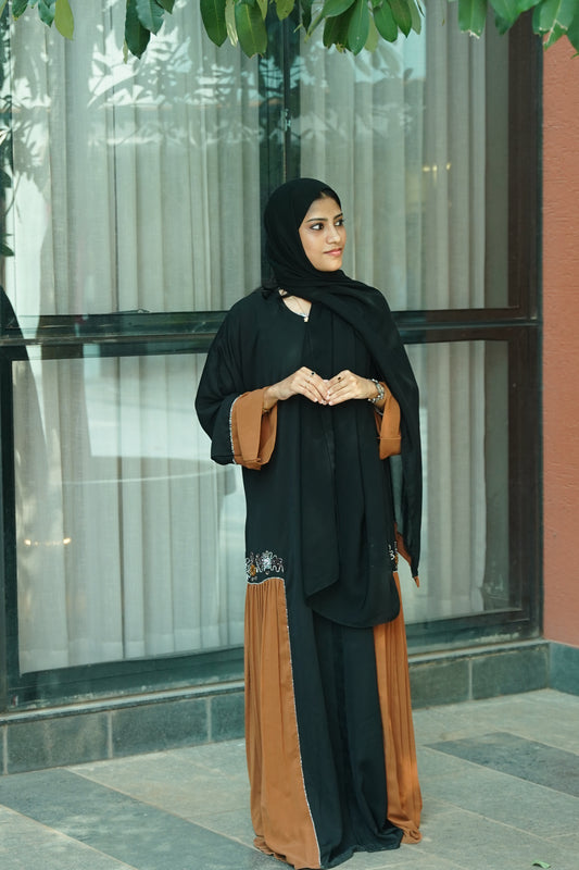 Handworked pleated abaya