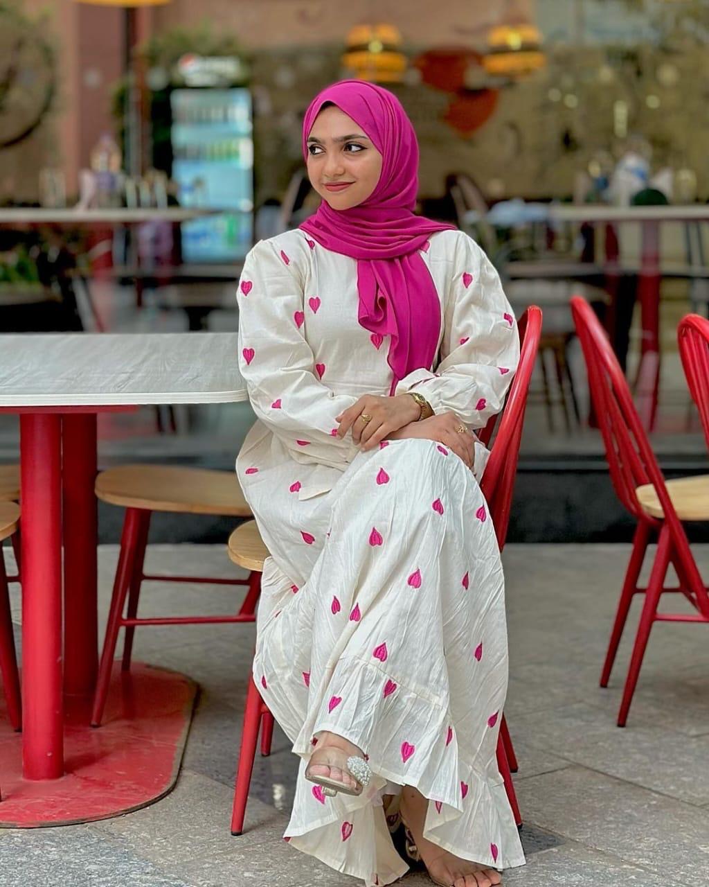 Cora cotton gown