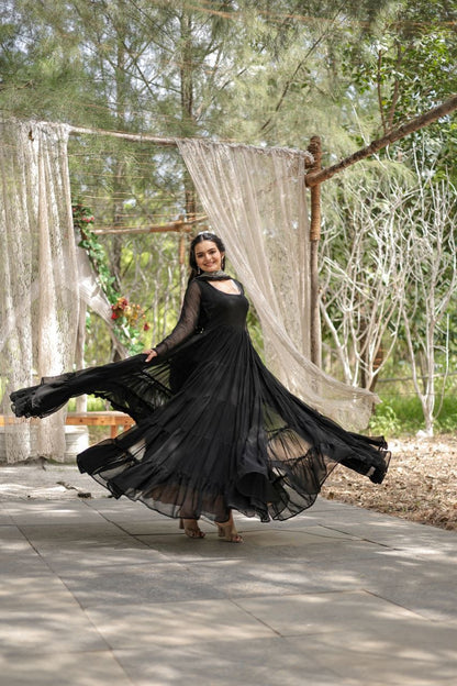 Layer frills gown