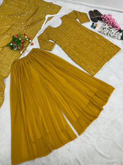 Sequence work top and palazzo