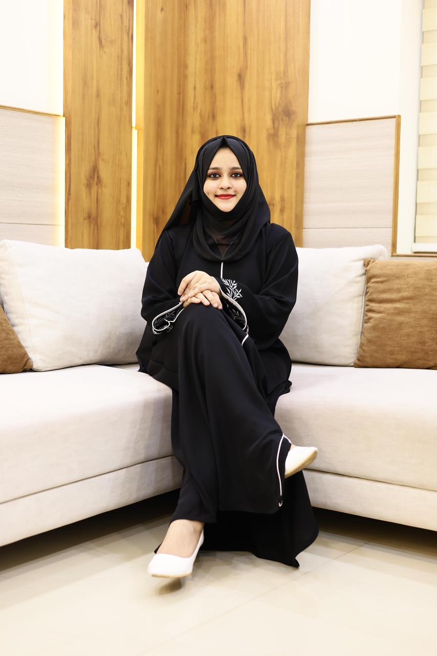 Embroidered abaya