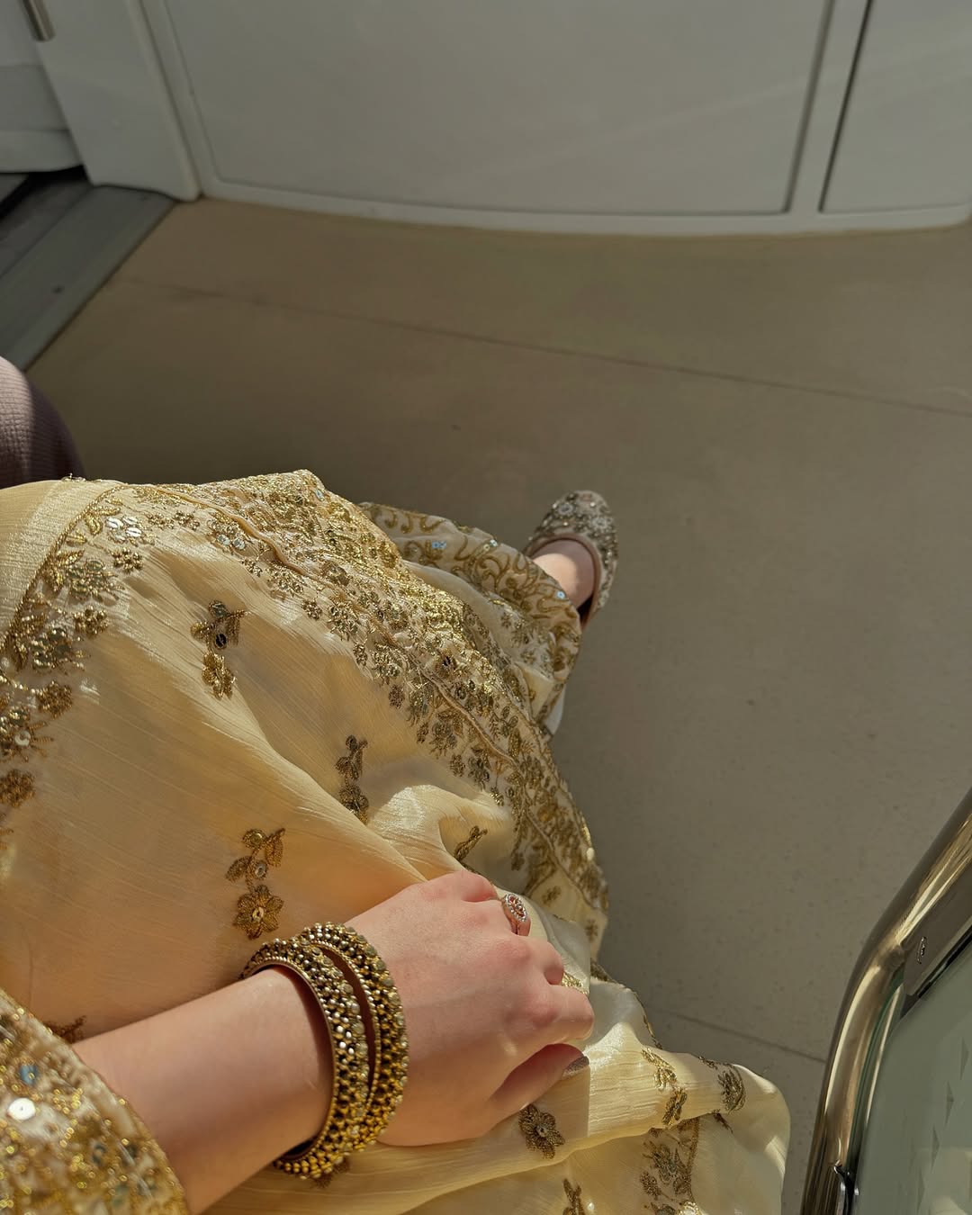 Chinon silk suite