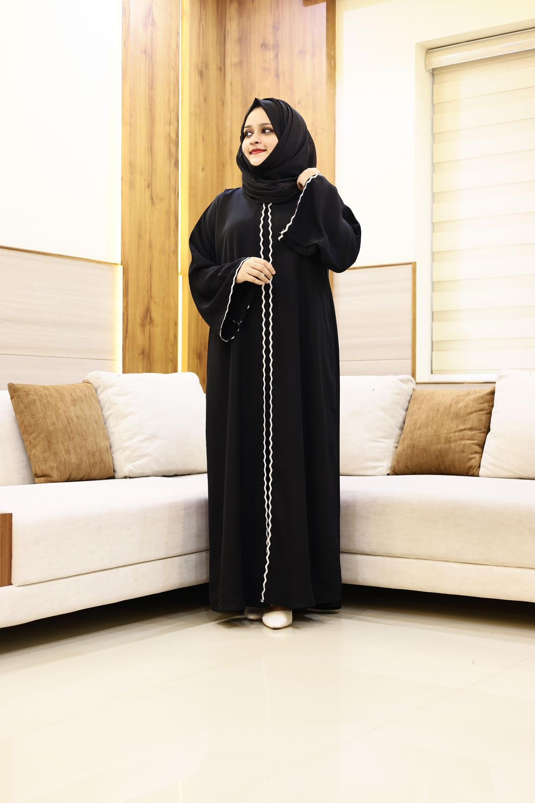 Simple umra abaya