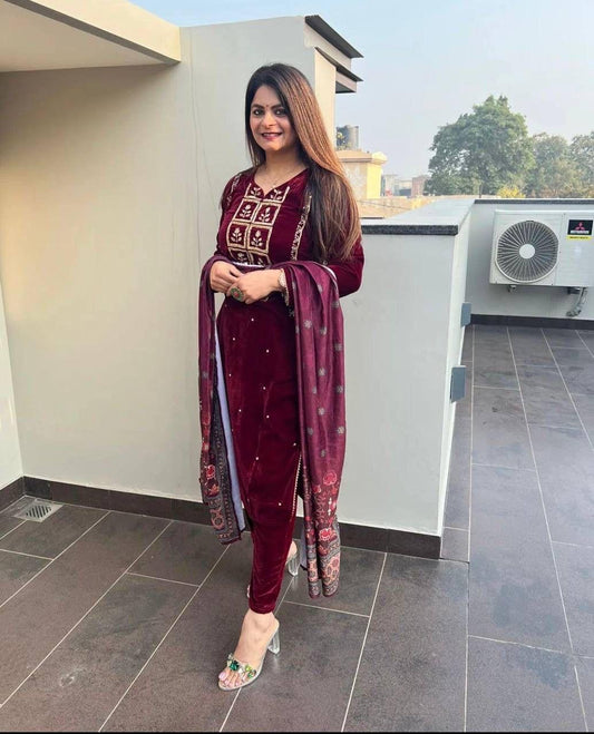 Velvet Embroidery Suit