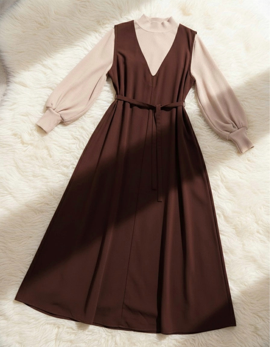 Pinafore and rib inner