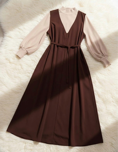 Pinafore and rib inner