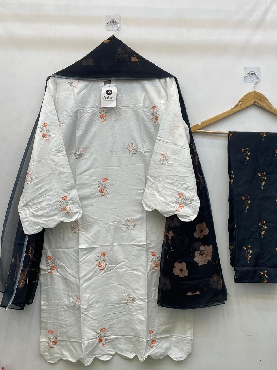 Embroidered kurti and palazzo
