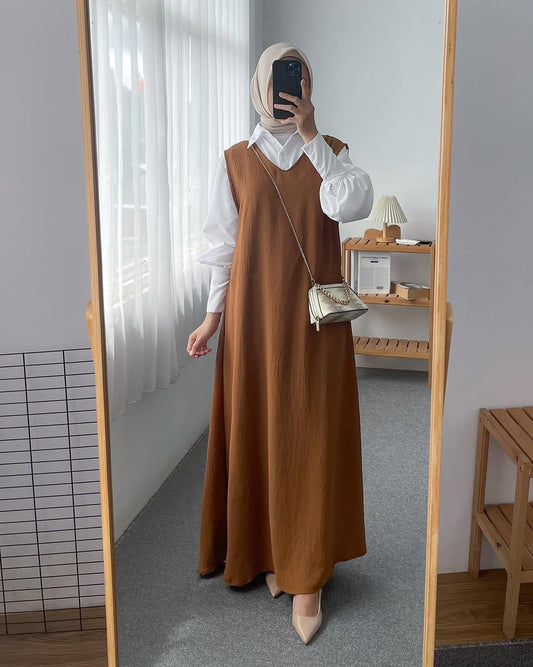 Shirt and pinafore